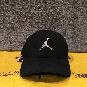 XL AIR JORDAN FITTED HAT